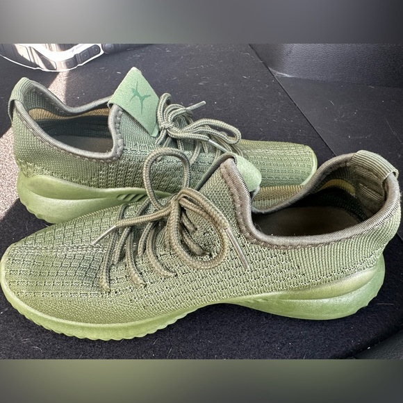 green danskin sneakers - Picture 4 of 4